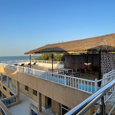 Auberge Mande 萨利波图尔 外观 照片